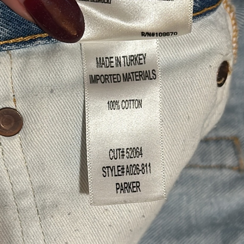 Agolde Parker Vintage Cut Off Short - Picture 9 of 9
